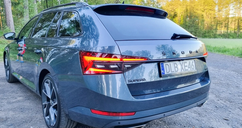 Skoda Superb cena 119900 przebieg: 169000, rok produkcji 2020 z Lubań małe 742